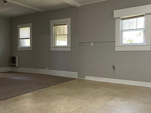 Kitchen into dining room / office area