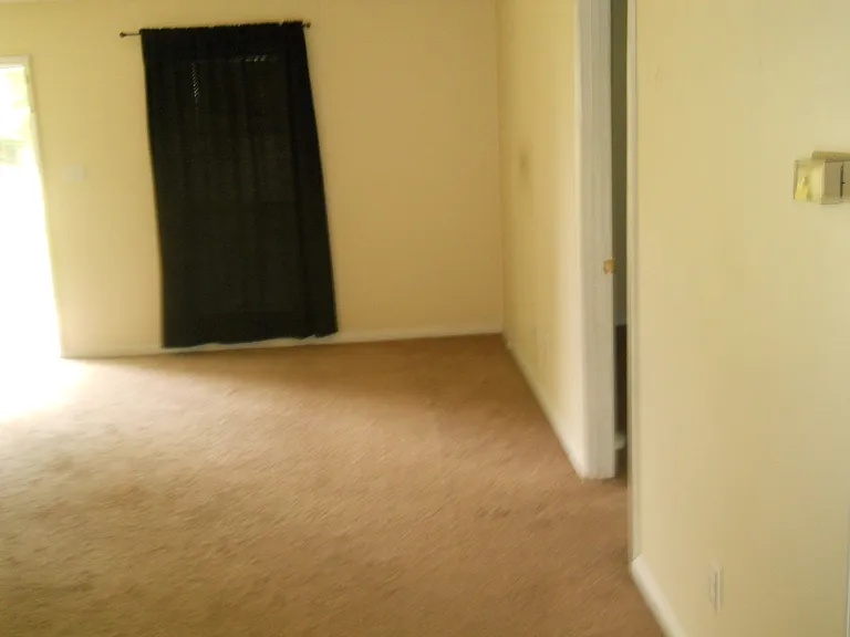 3096 Tyndall Dr — Photo 6