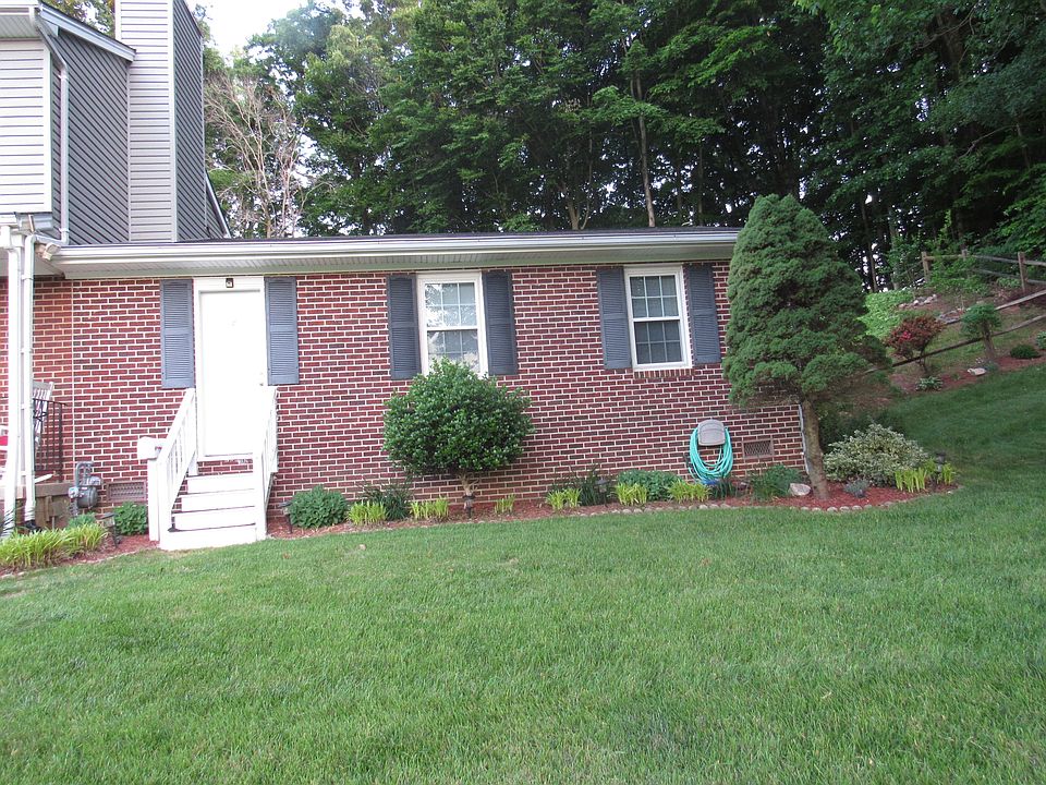 This is the 960SQFT addition for rent.