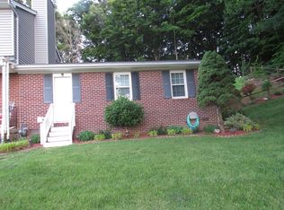 4303 Kamet Ct, Woodbridge, VA 22193