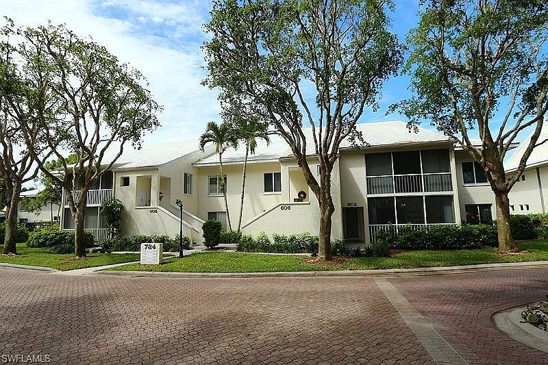 2 bed, 2.0 bath, 1701 sqft, $9,000 — Photo 1