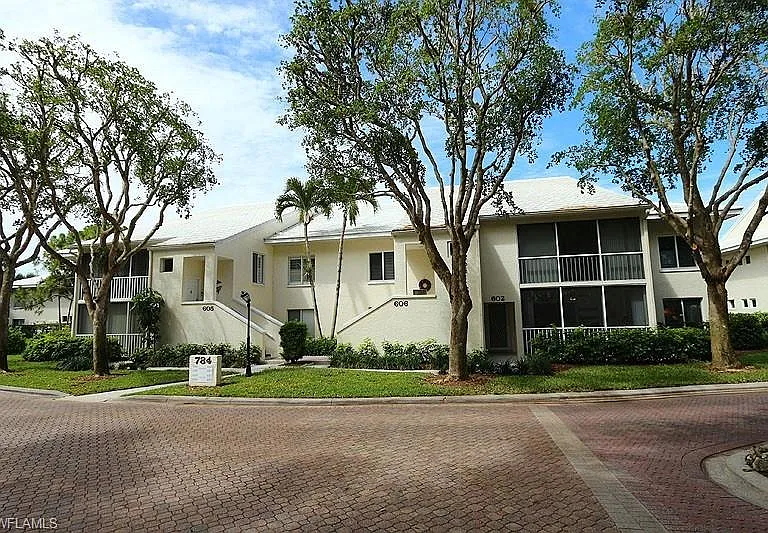 784 Willowbrook Dr #608 — Photo 1