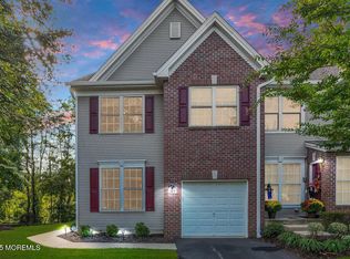 105 Ironwood Ct, Middletown, NJ 07748