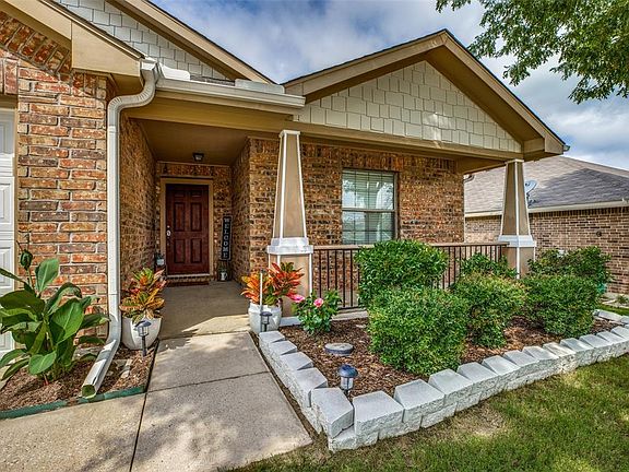 3rd image of 1105 Campbell Dr
