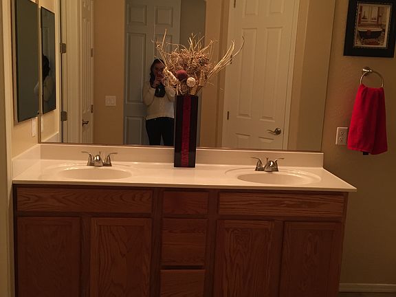 Master Vanity