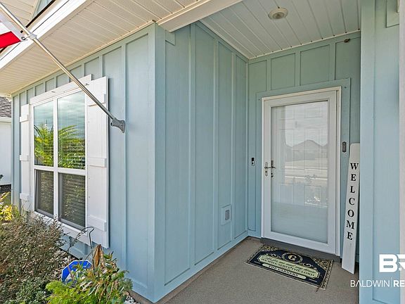 3rd image of 4227 Montague Dr