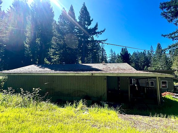 3rd image of 16741 Briceland Rd