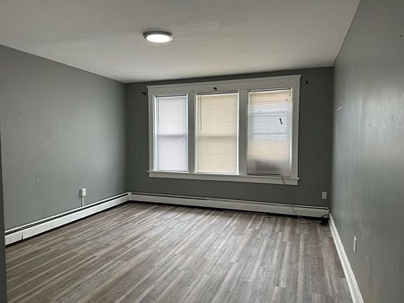 3rd image of 1500 Herr St Floor 2