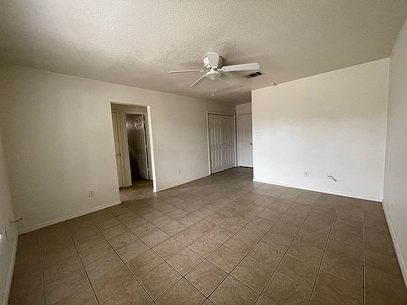 5th image of 2808 Cantabrian Dr APT A