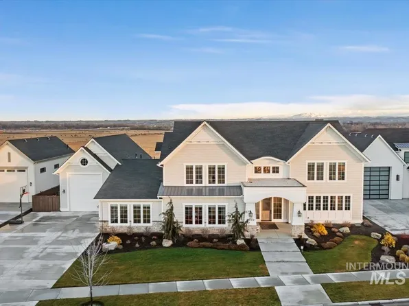 5032 W Oakford Dr, Meridian, ID 83646