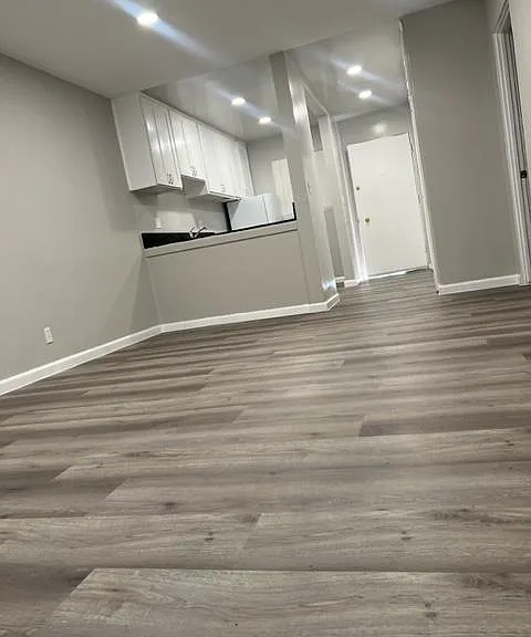 Woodbridge Village Apartments — Photo 16