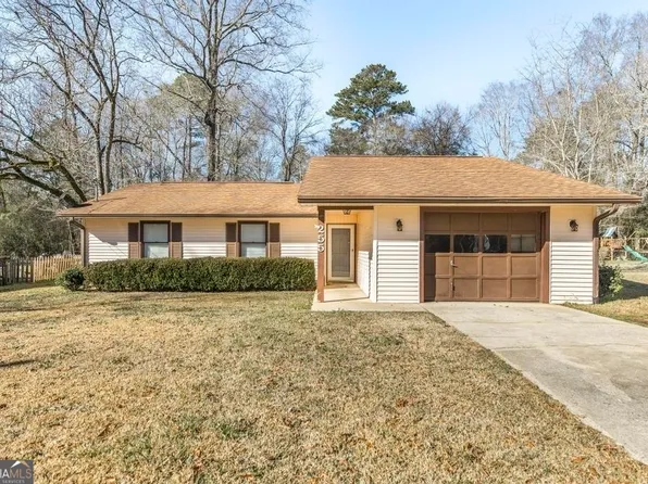 255 Jefferson Cir, Macon, GA 31220