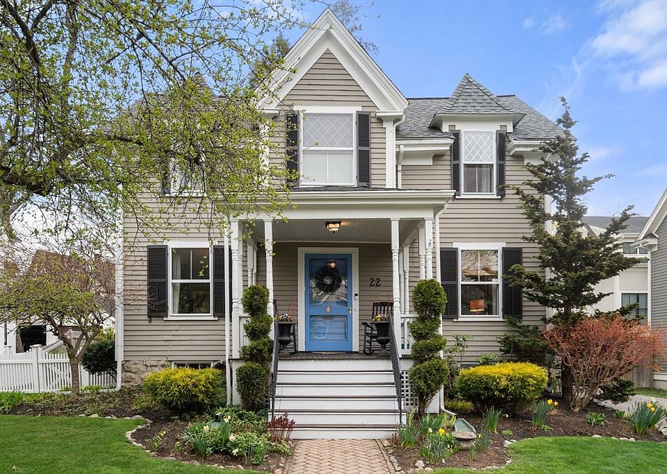 1st image of 22 Grant St