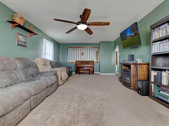 5th image of 8720 Wades Mill Rd