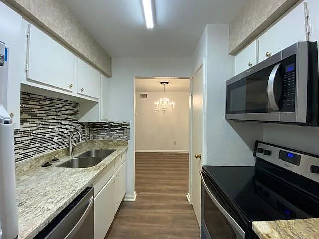 1100 Augusta Dr #46 — Photo 35