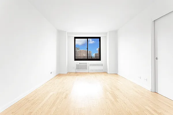 Rented by Olnick Organization | media 9