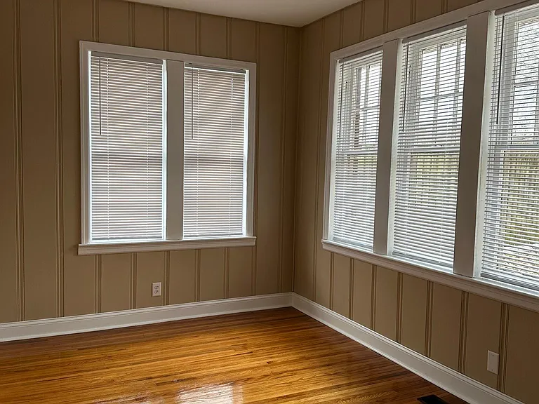 506 S Pine St — Photo 23