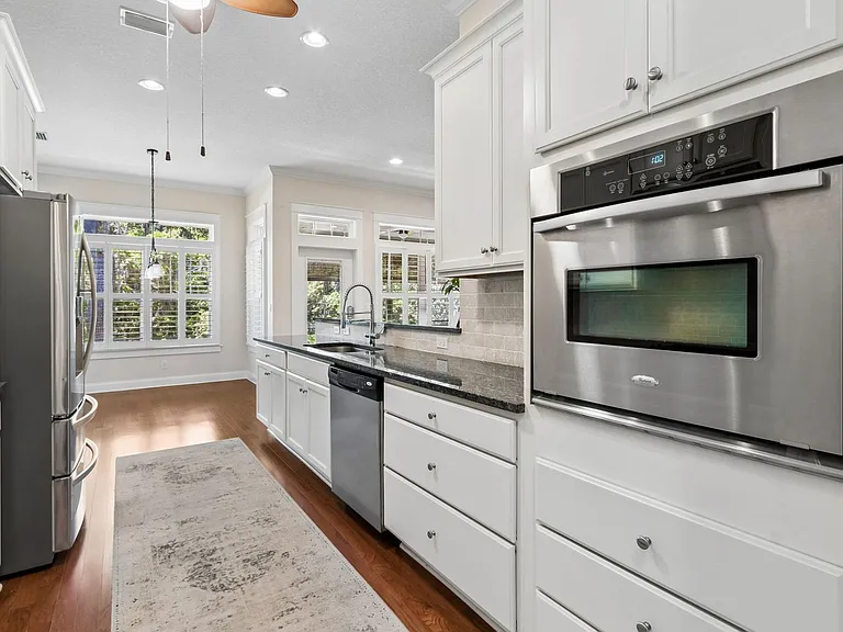 1600 Highland Dunes Way — Photo 9