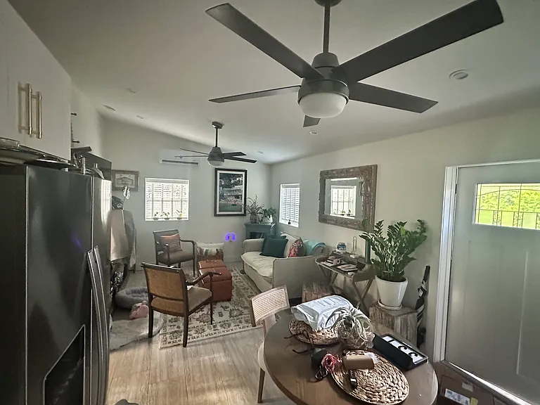 329 Nottingham Blvd — Photo 3