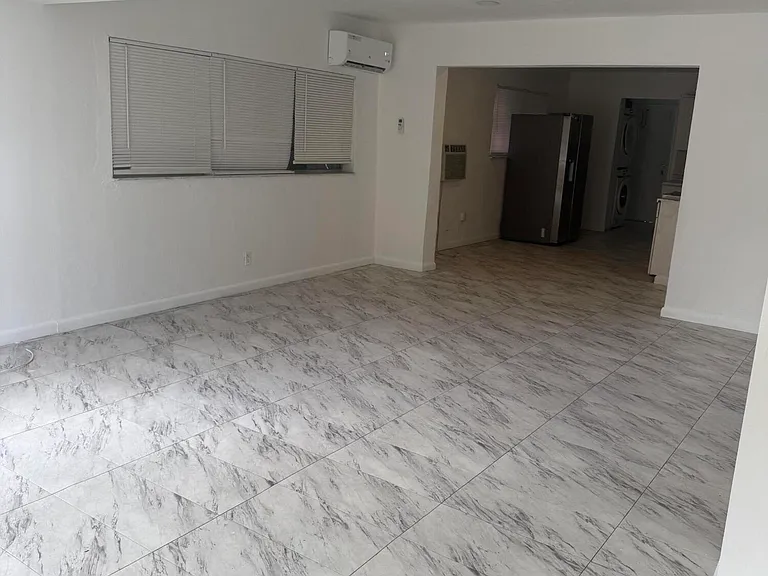 6315 SW 32nd St — Photo 6