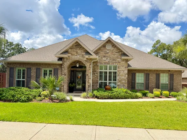 989 Legacy Oaks Dr, Pensacola, FL 32514