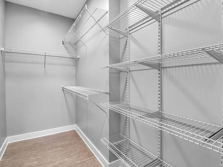 9150 Transit Rd — Photo 26