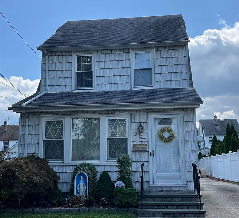 34 Harvard St