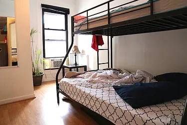 Rented by Living New York