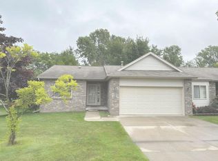 8600 E Forest Creek Dr, Port Austin, MI 48467