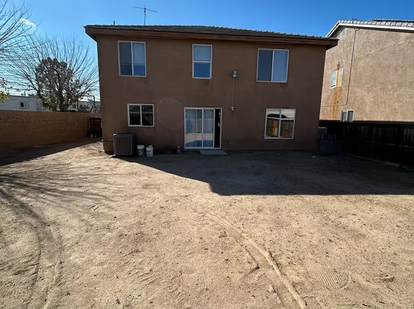 9451 Plum Ct, Hesperia, CA 92345