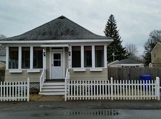 24 Anson Dr, Riverside, RI 02915