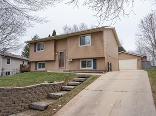 4706 Harvest Ct NW, Rochester, MN 55901
