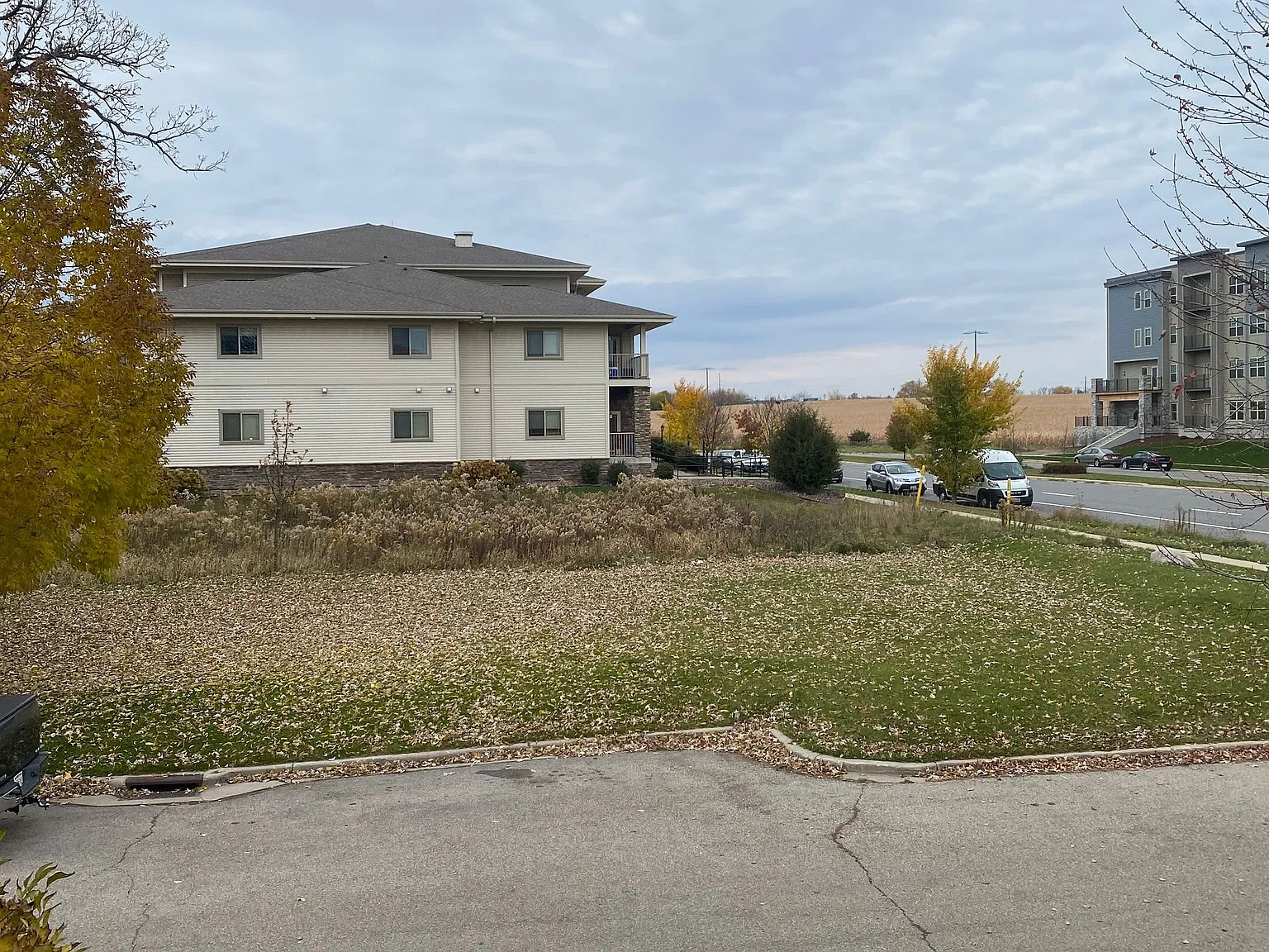 Alena Townhomes — Photo 3