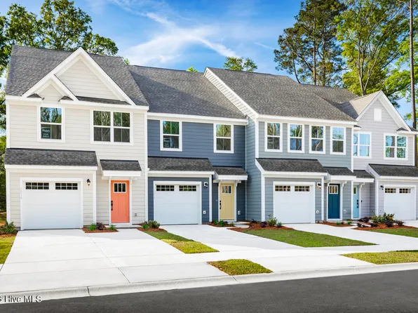 3186 Edgehill Drive, Navassa, NC 28451