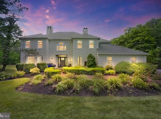 872 Roscommon Rd, Bryn Mawr, PA 19010