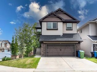 99 N Brightoncrest Point SE, Calgary, AB T2Z 5A7