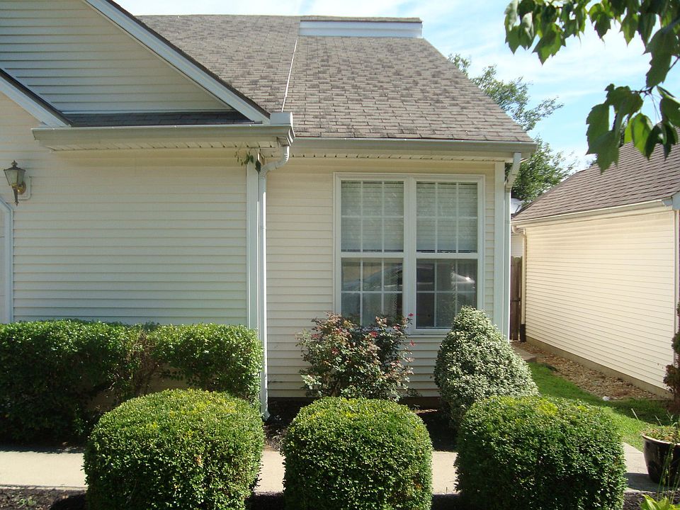 2nd image of 709 Widener Ct