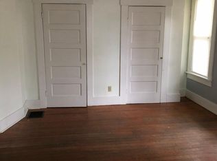 49 Lane St, Westover, WV 26501