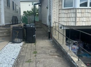 77 Birch Rd #1, Staten Island, NY 10303