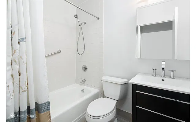 Rented by Douglas Elliman | media 44