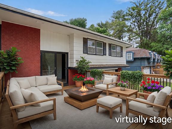 3rd image of 2924 Willowmere Dr