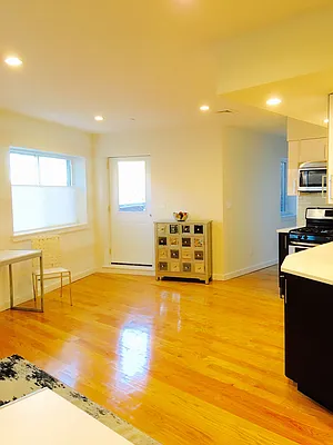 Rented by Bell Realty | media 26