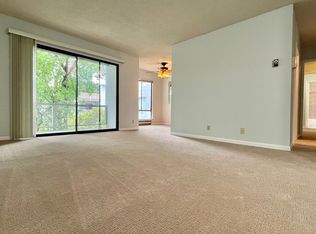 4 Admiral Dr APT 339, Emeryville, CA 94608