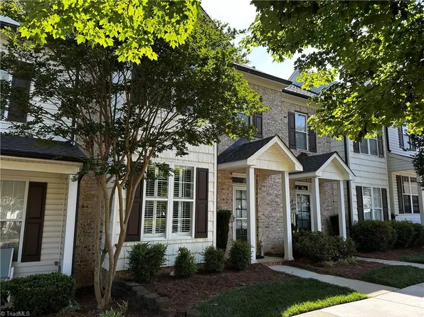 11 Abelia Ct, Greensboro, NC 27455