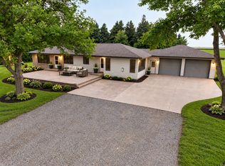 4910 210th Ave SE, Lake Lillian, MN 56253