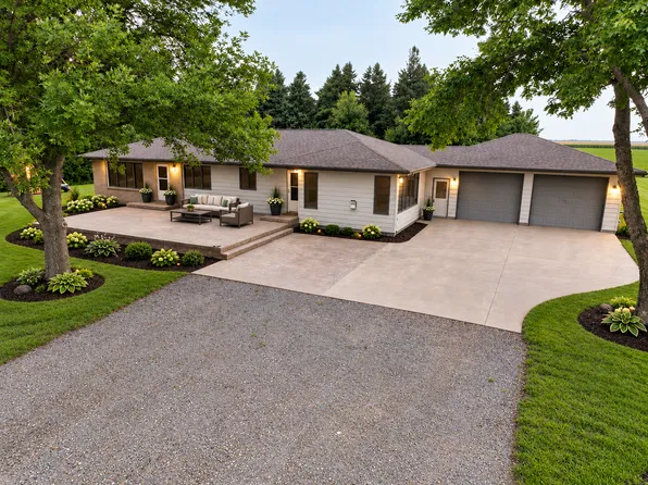 4910 210th Ave SE, Lake Lillian, MN 56253