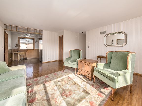 4th image of 170 Westmere Rd