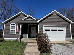 112 Scarbrough Ln, Auburn, KY 42206
