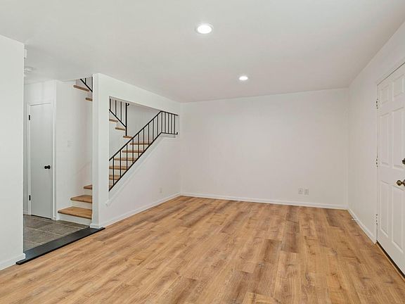 3rd image of 3906 W 178th St #B