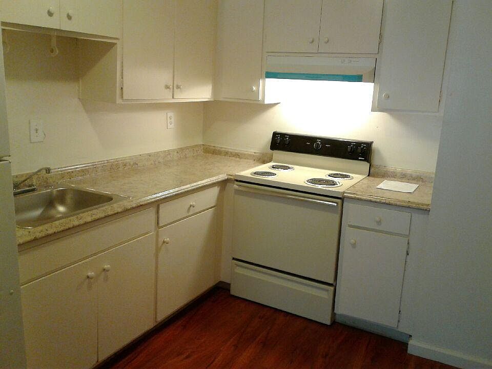 1st image of 385 Peoria St APT 1